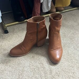 Women’s Frye bootie heels